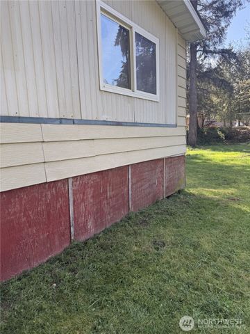 6620 301st Street Ct S, Roy, WA 98580