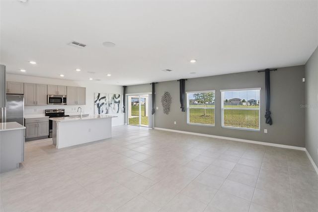 4904 BLUEBELL COURT, Haines City, FL 33844