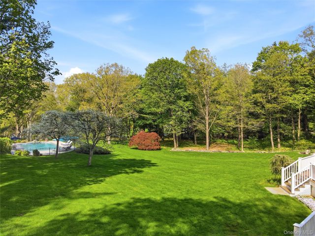 105 Old Corner Road, Bedford, NY 10506