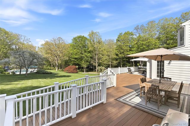 105 Old Corner Road, Bedford, NY 10506