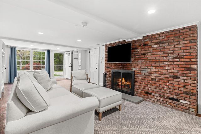 105 Old Corner Road, Bedford, NY 10506