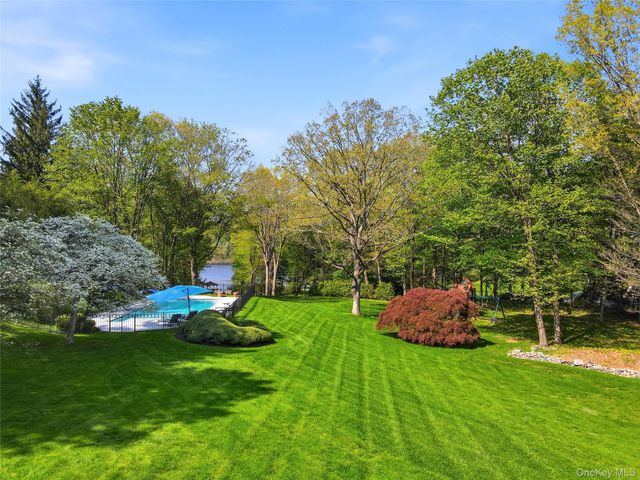 105 Old Corner Road, Bedford, NY 10506
