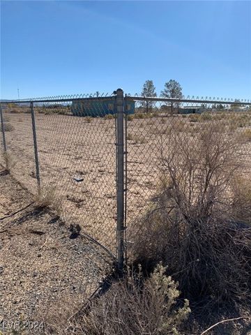 961 West Elderberry Street, Pahrump, NV 89048