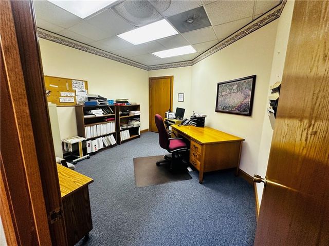 200 N 6th Street, Kansas City, KS 66101