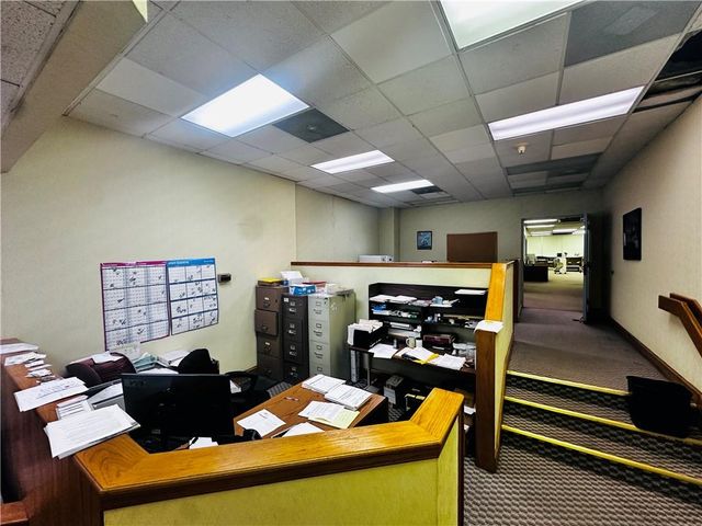 200 N 6th Street, Kansas City, KS 66101