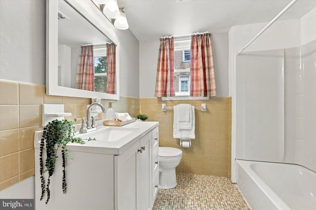 1708 HOLMES AVE, Prospect Park, PA 19076