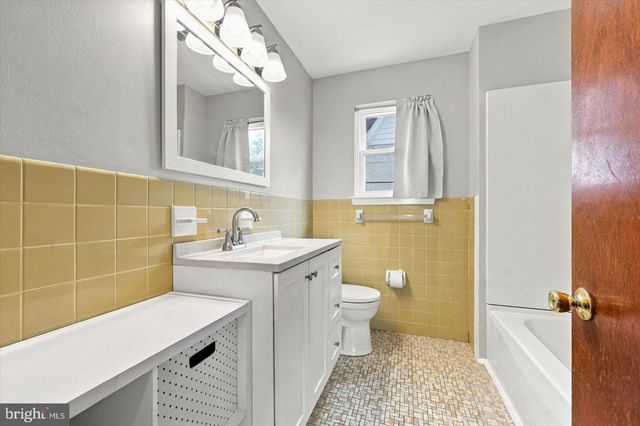 1708 HOLMES AVE, Prospect Park, PA 19076