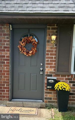 1708 HOLMES AVE, Prospect Park, PA 19076