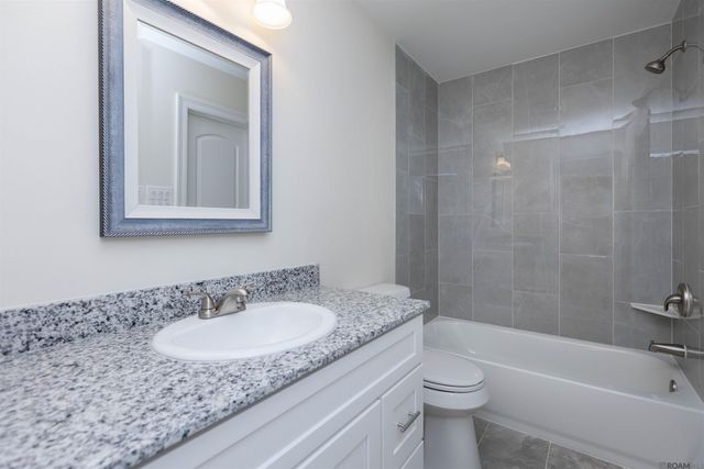 1553 W Fairview Dr, Baton Rouge, LA 70816