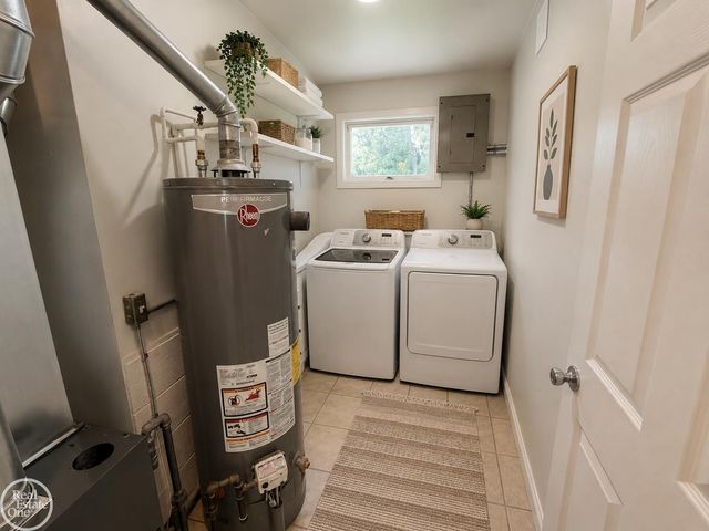 2546 Spruce Street, Port Huron, MI 48060