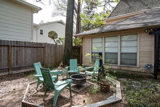 2407 Willow Point Drive, Houston, TX 77339