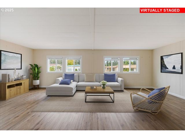 11768 Sw ROYAL VILLA Dr 124, Tigard, OR 97224