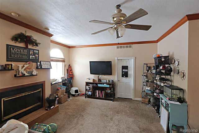 31657 Sibley Road, Romulus, MI 48164