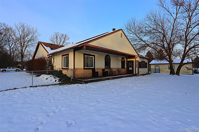 31657 Sibley Road, Romulus, MI 48164