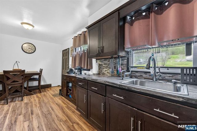 176 Doty Road, Wanaque, NJ 07420