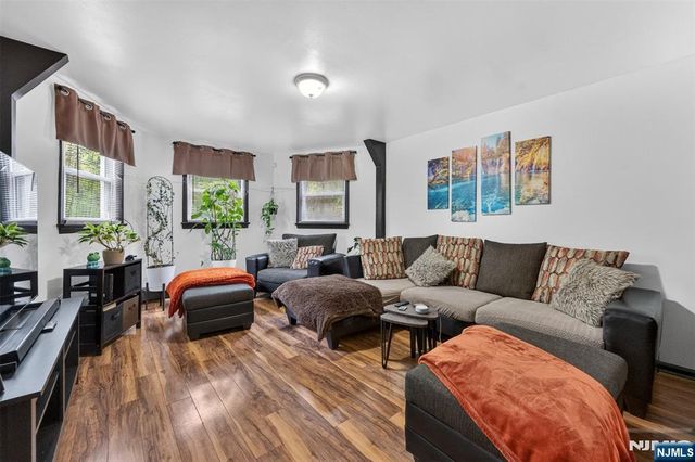 176 Doty Road, Wanaque, NJ 07420