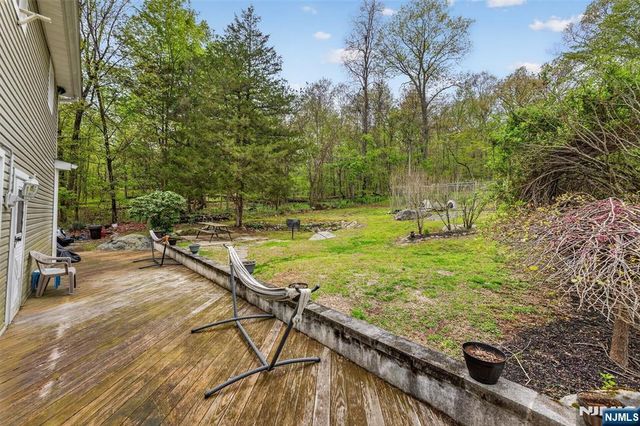 176 Doty Road, Wanaque, NJ 07420