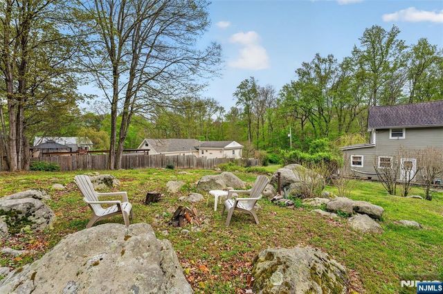 176 Doty Road, Wanaque, NJ 07420