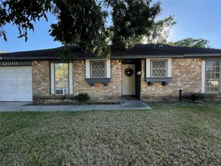 12010 Flushing Meadows Drive, Houston, TX 77089
