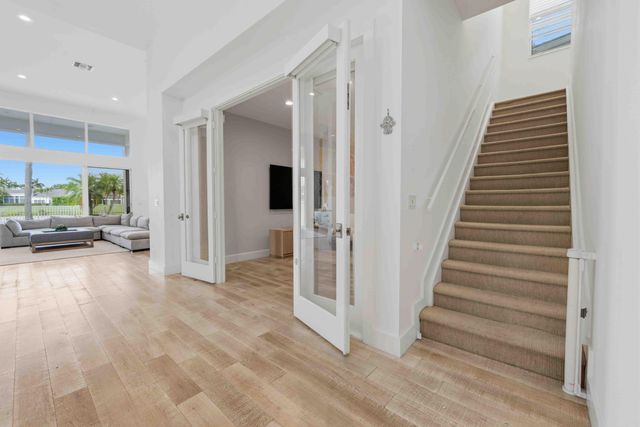 4169 Briarcliff Circle, Boca Raton, FL 33496