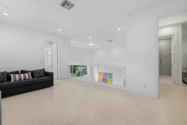 4169 Briarcliff Circle, Boca Raton, FL 33496