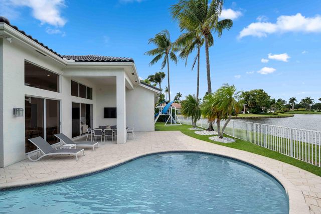 4169 Briarcliff Circle, Boca Raton, FL 33496