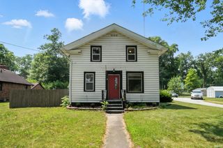 308 S Main Street, Wolcottville, IN 46795