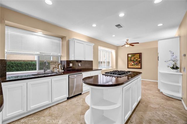 27131 S Ridge, Mission Viejo, CA 92692