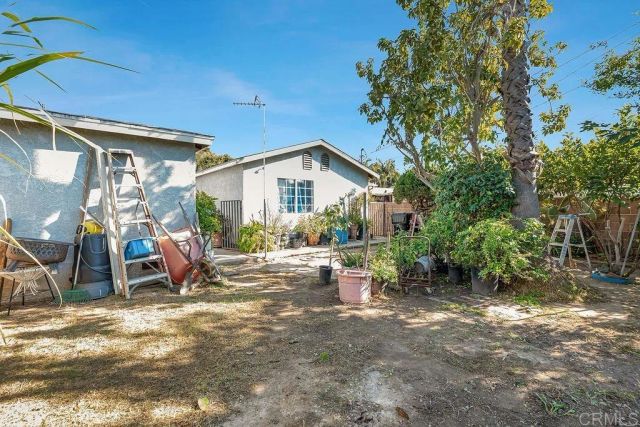 927 S Eucalyptus Ave, Inglewood, CA 90301