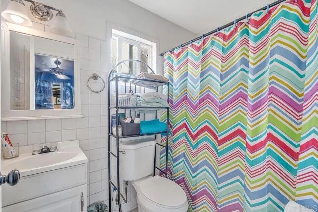 927 S Eucalyptus Ave, Inglewood, CA 90301