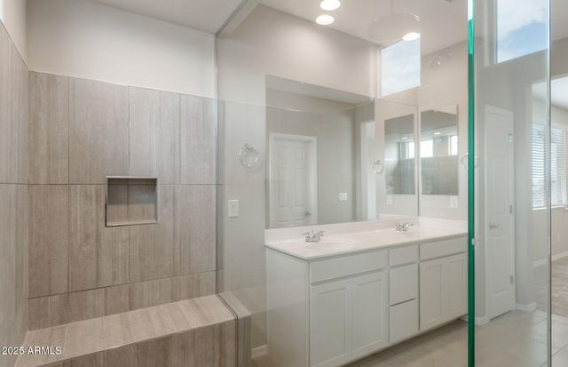 17612 W SAN JUAN Avenue, Litchfield Park, AZ 85340