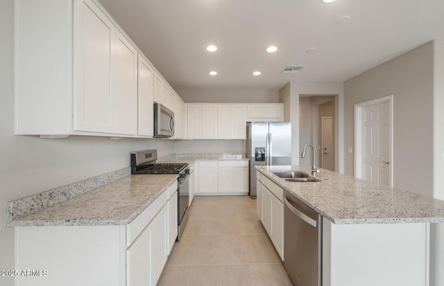 17612 W SAN JUAN Avenue, Litchfield Park, AZ 85340