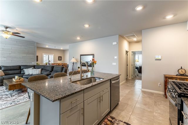 10107 Sequoia Falls Place, Las Vegas, NV 89149