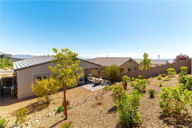 10107 Sequoia Falls Place, Las Vegas, NV 89149