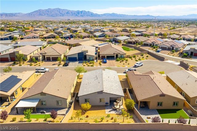 10107 Sequoia Falls Place, Las Vegas, NV 89149