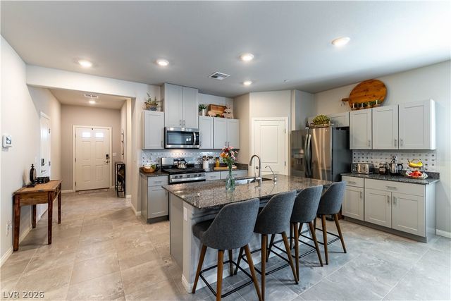 10107 Sequoia Falls Place, Las Vegas, NV 89149