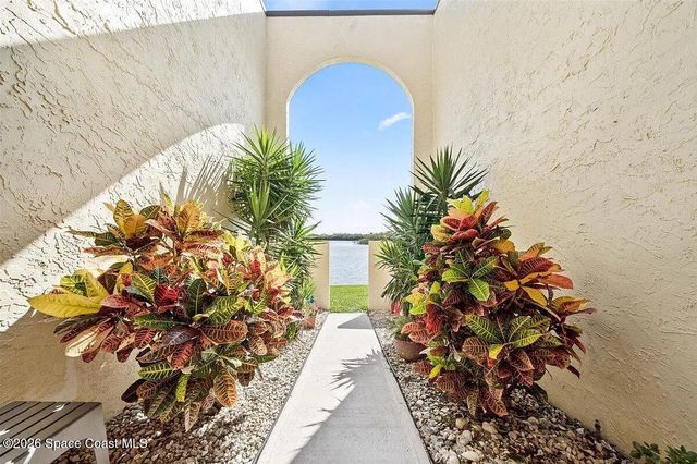 1729 Minutemen Causeway 110, Cocoa Beach, FL 32931