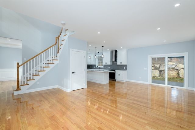 61 Shady, Westminster, MA 01473