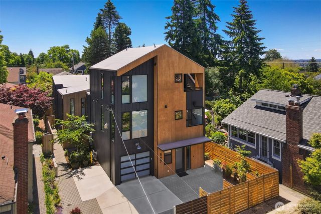 527 B NE 89th Street, Seattle, WA 98115