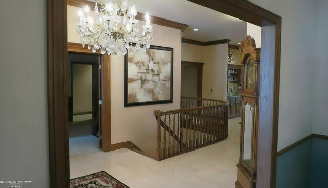 5500 Crystal Creek Lane, Washington, MI 48094