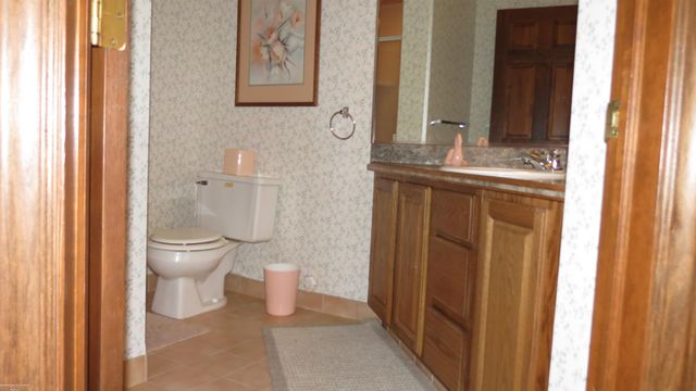 5500 Crystal Creek Lane, Washington, MI 48094