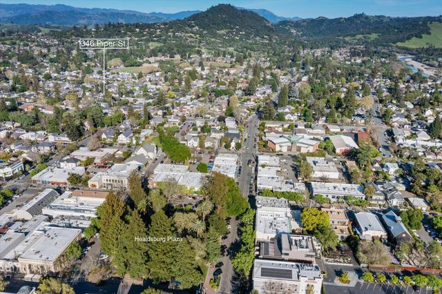 346 Piper St, Healdsburg, CA 95448
