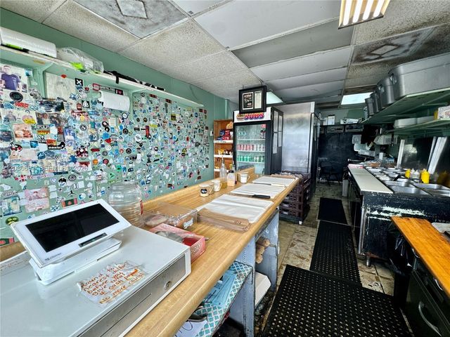 Well-Established Award -Winning Sub Shop with Nearly 50 Years of Success, Pinecrest, FL 33156