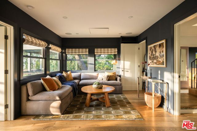 2206 Micheltorena Street, Los Angeles, CA 90039