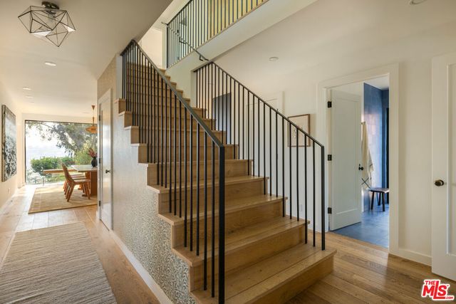 2206 Micheltorena Street, Los Angeles, CA 90039