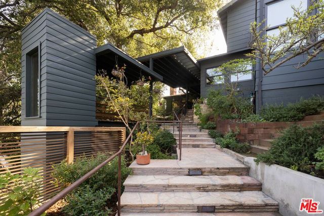 2206 Micheltorena Street, Los Angeles, CA 90039