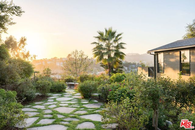 2206 Micheltorena Street, Los Angeles, CA 90039