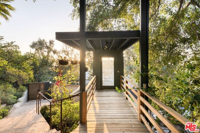 2206 Micheltorena Street, Los Angeles, CA 90039