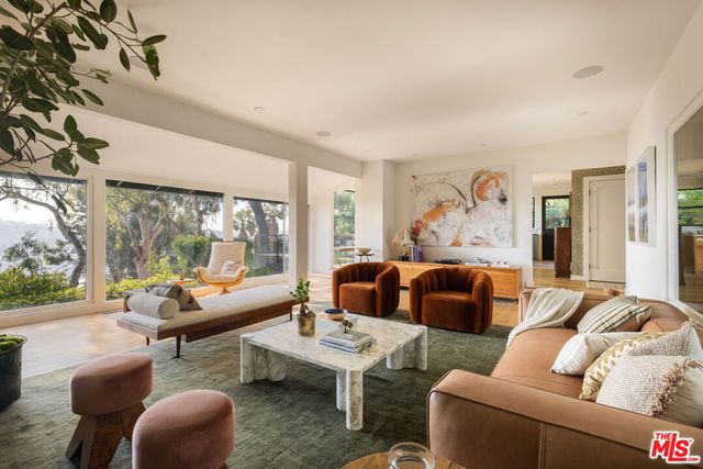 2206 Micheltorena Street, Los Angeles, CA 90039