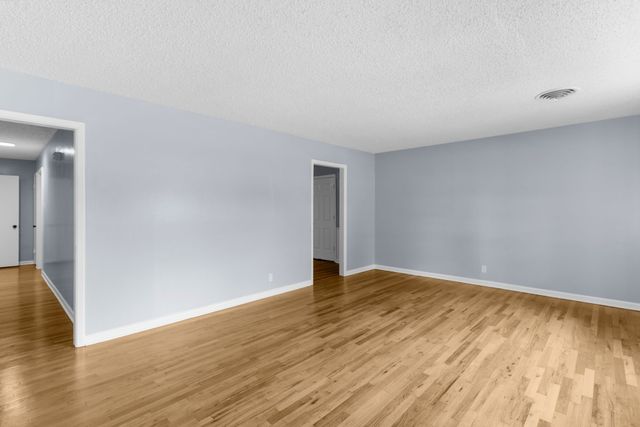 1818 W Belden Street, Sherman, TX 75092